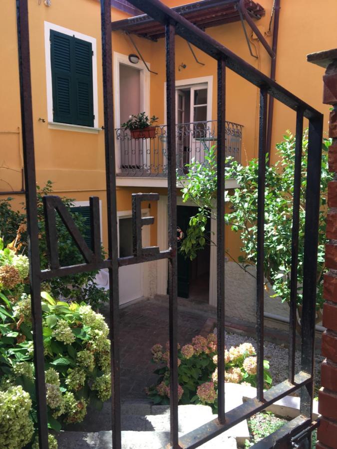 Cecio 5 Terre Rooms Корнилья Экстерьер фото