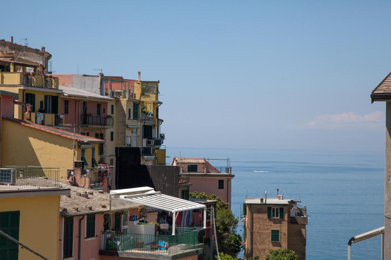 Cecio 5 Terre Rooms Корнилья Экстерьер фото