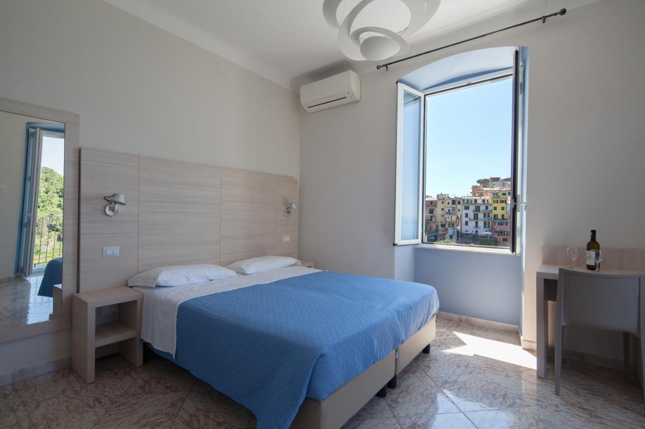 Cecio 5 Terre Rooms Корнилья Экстерьер фото