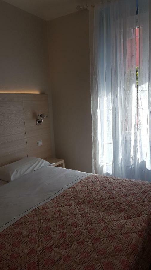 Cecio 5 Terre Rooms Корнилья Экстерьер фото